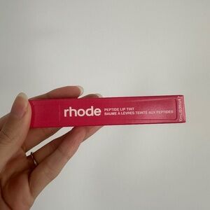 Rhode Guava Spritz Peptide Lip Tint
